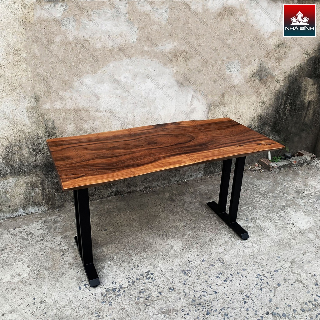 Bàn Làm Việc Gỗ Me Tây Dài 140 Rộng 60-70 Cao 75 (cm)
