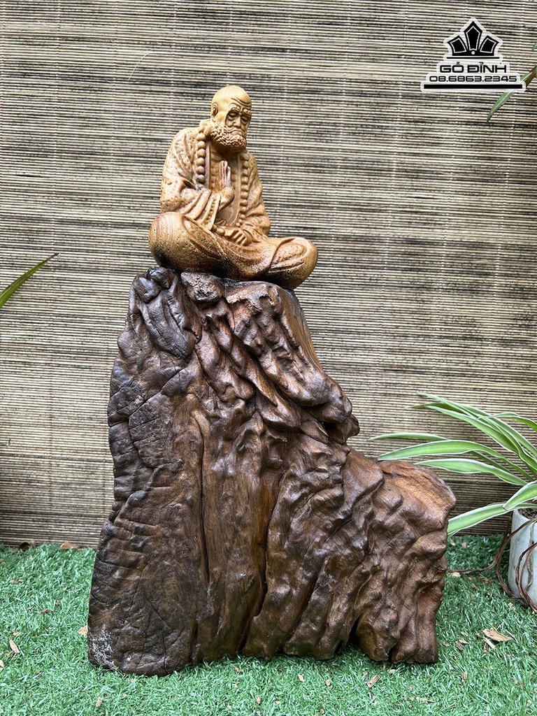 Tượng Đạt Ma Sư Tổ Gỗ Bách Xanh Cao 40 Ngang 25 Sâu 13 (cm) 0