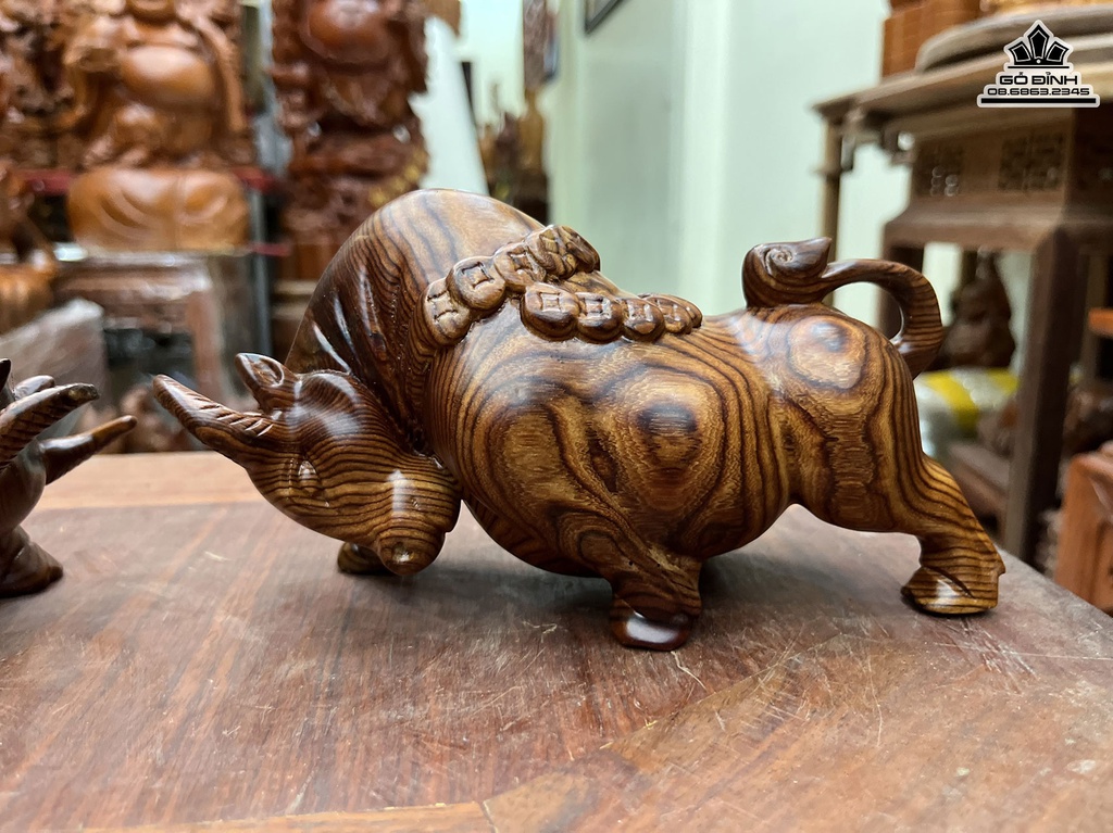 Tượng Bò Tót Gỗ Trắc Cao 19 Ngang 10 Sâu 9 (cm) 0