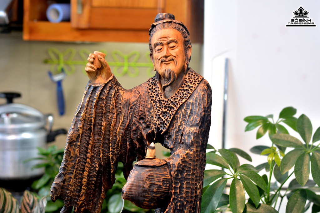 Tượng Thần Trà Lục Vũ Gỗ Bách Xanh Cao 75 Ngang 26 Sâu 15 (cm) 1