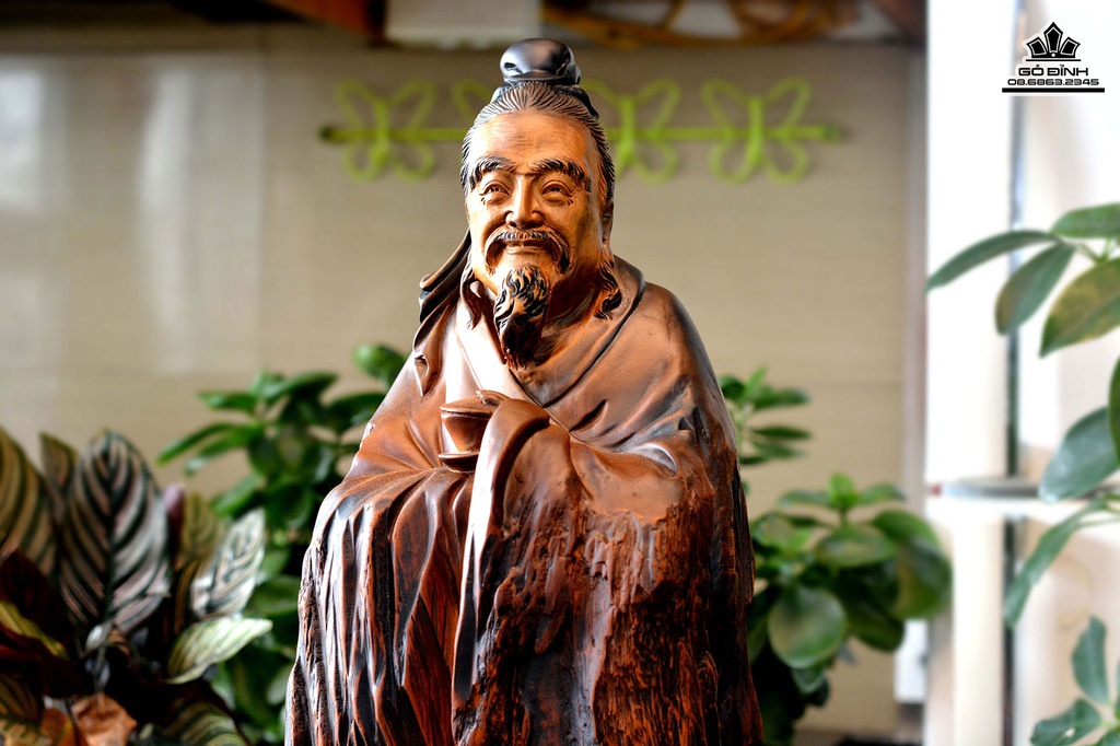 Tượng Thần Trà Lục Vũ Gỗ Bách Xanh Cao 51 Ngang 18 Sâu 15 (cm) 2