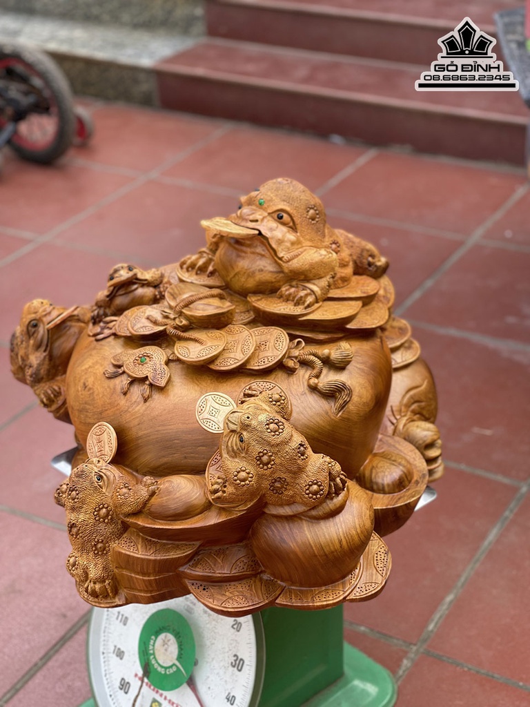 Tượng Cóc(Ngũ Cóc)Chấn Chum Gỗ Hương Việt Cao 42 Ngang 76 Sâu 70 (cm)6