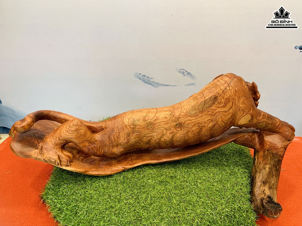 Tượng Hổ Gỗ Hương Cao 31 Ngang 76 Sâu 22 (cm) 1