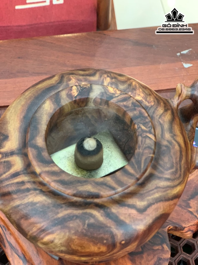 Lư Xông Trầm Gỗ Sưa Cao 12 Ngang 19 Sâu 13 (cm) 3