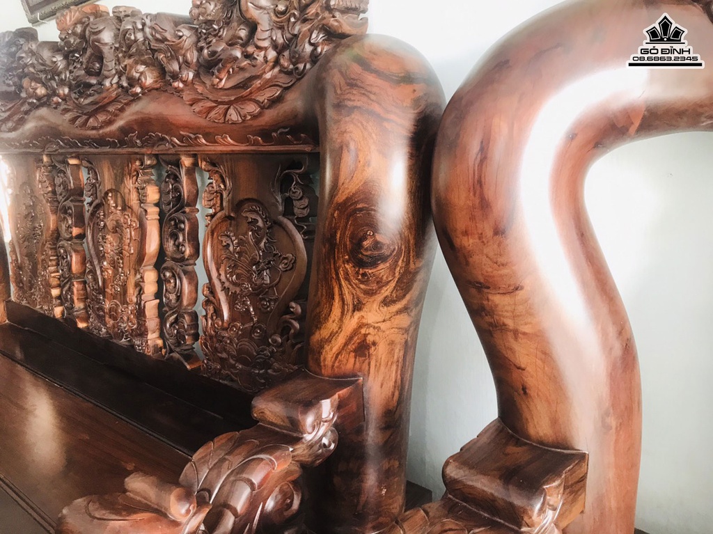 Bộ Bàn Ghế 11 Món Gỗ Chiu Liu8