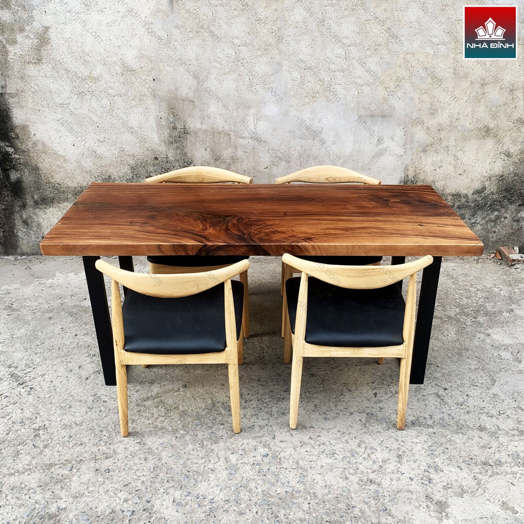 Bàn Ăn 4 Ghế Gỗ Me Tây Dài 165 Rộng 70 Cao 75 (cm) 0