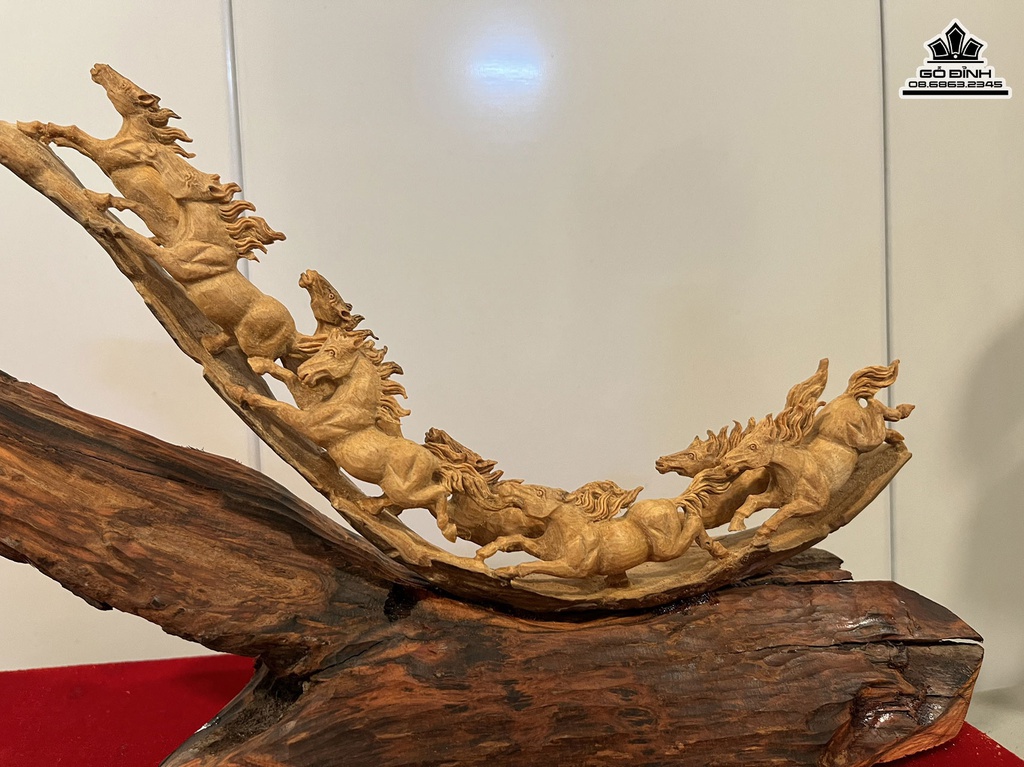 Tượng Ngựa (Bát Mã) Gỗ Hoàng Đàn Cao 38 Ngang 22 Sâu 12 (cm) 2