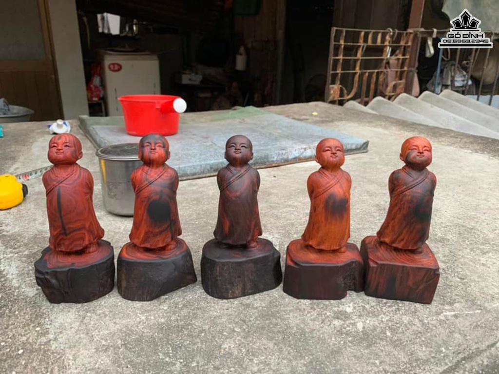 Tượng Vạn Sự Tùy Duyên Gỗ Trắc Cao 15 (cm) 1