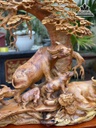 Tượng Gia Đình Trâu Đứng Gốc Tùng Gỗ Hương Việt Cao 90 Ngang 97 Sâu 42 Cao Cả Kỷ 140 (cm) 3