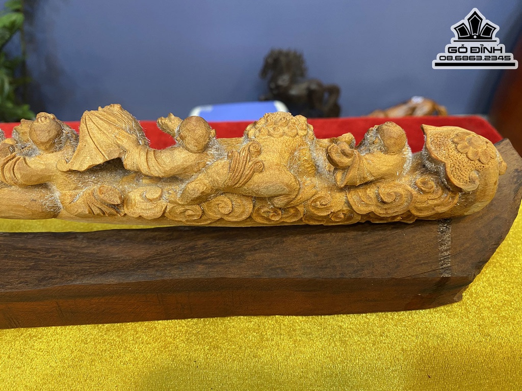 Gậy Như Ý Phật Di Lặc Ngũ Phúc Gỗ Hoàng Đàn Cao 10 Ngang 45 Sâu 7 Cao Cả Tủ Kính 27 Ngang 60  Sâu 19 (cm) 0