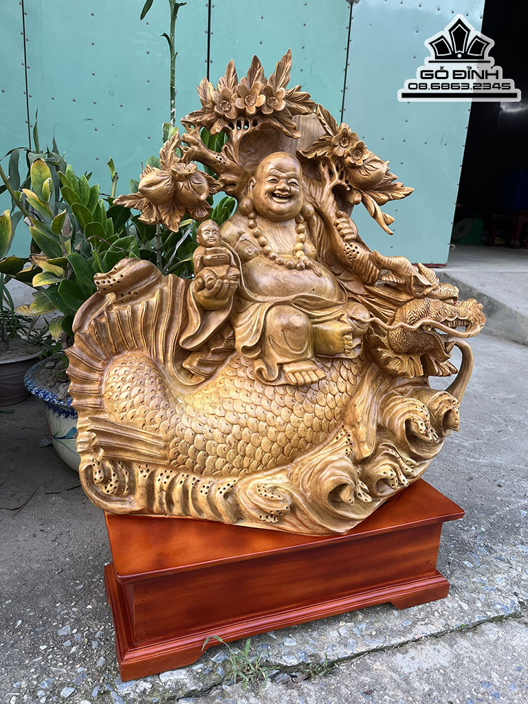 Tượng Phật Di Lặc Ngồi Cá Chép Gõ Xá Xị (Gù Hương) Cao 76 Ngang 68 Sâu 20 (cm) 1