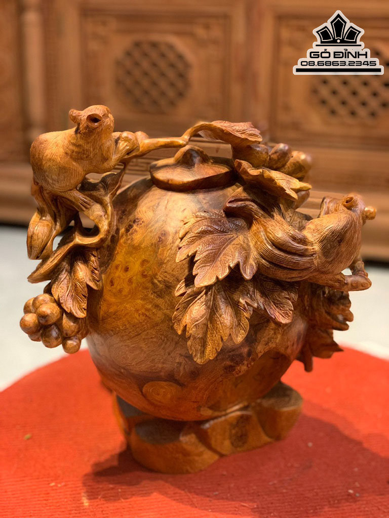 Bình Phú Quý Sóc Nho Gỗ Nu Hương Liền Khối Cao 33 Ngang 30 Sâu 30 (cm) 0