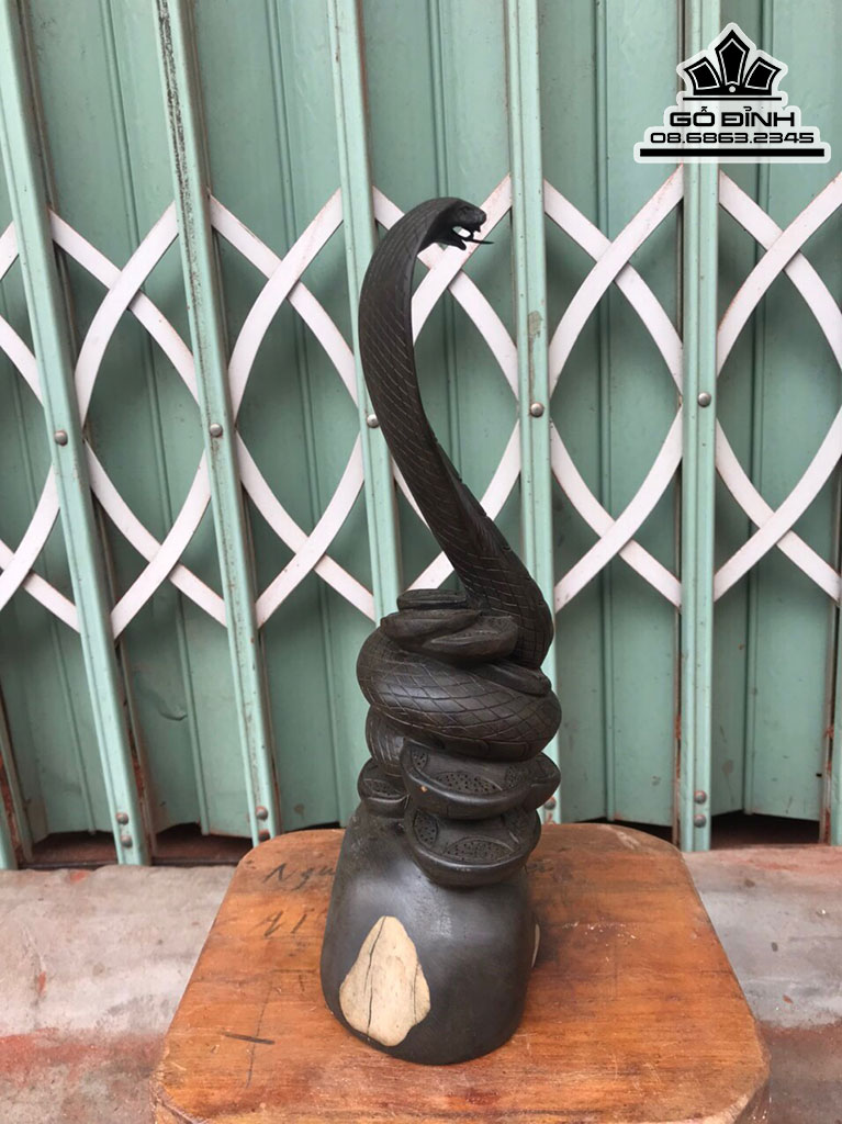 Tượng Rắn Gỗ Mun Sừng Cao 35 Ngang 15 Sâu 10 (cm) 3