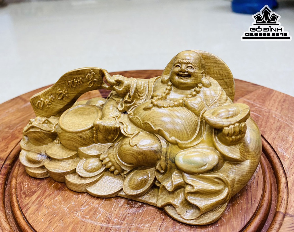 Tượng Phật Di Lặc Ngồi Thỏi Vàng Gỗ Bách Xanh Cao 6 Ngang 14 Sâu 8 (cm) 2