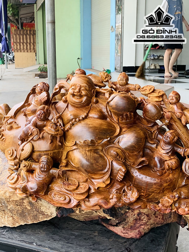 Tượng Phật Di Lặc Cửu Phúc Gỗ Hương Việt Nguyên Khối Ôm Đá Cao 55 Ngang 110 Sâu 50 (cm) 1