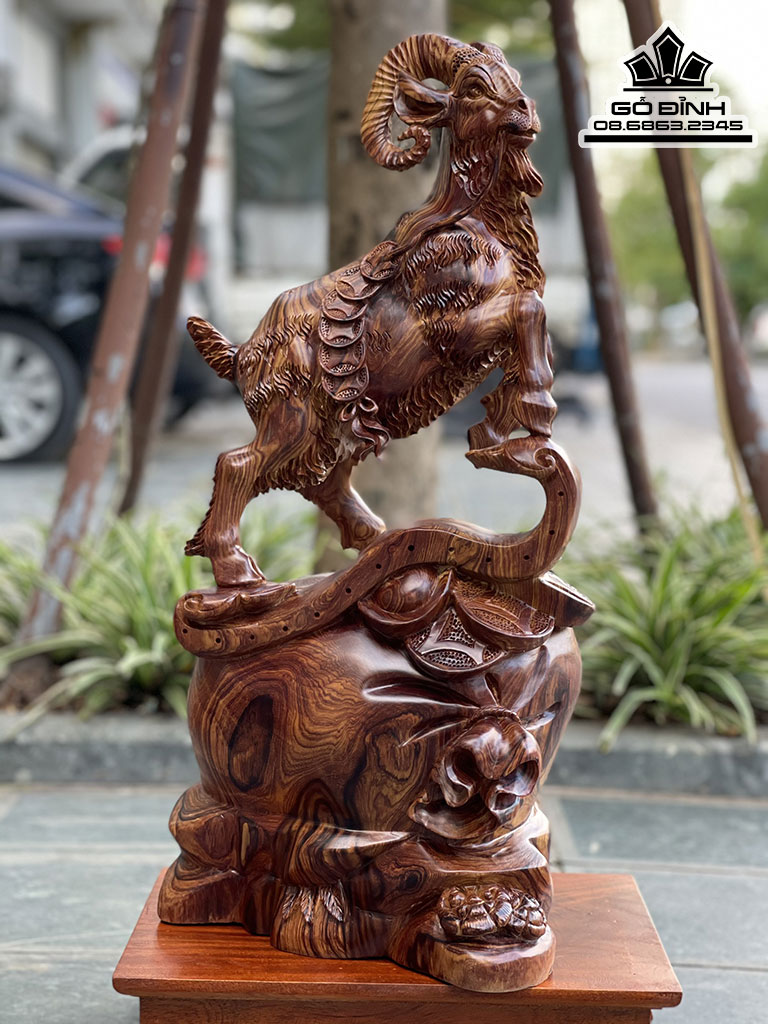 Tượng Dê Phong Thủy Gỗ Cẩm Nguyên Khối Cao 63 Ngang 30 Sâu 21 (cm) 0