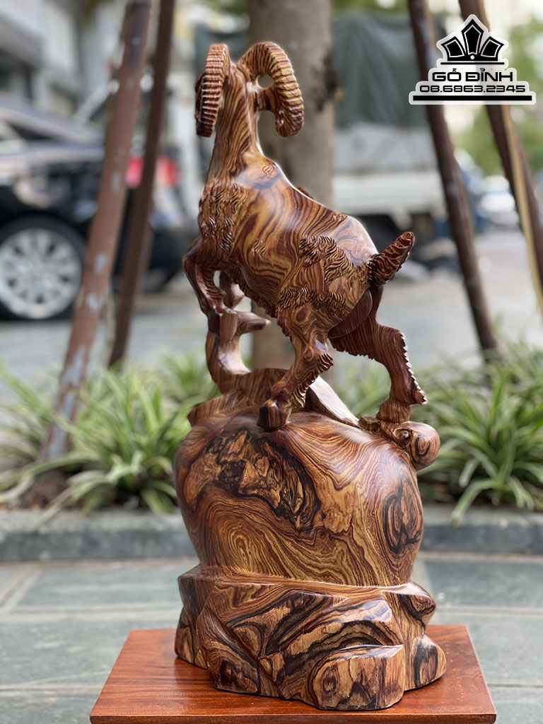 Tượng Dê Phong Thủy Gỗ Cẩm Nguyên Khối Cao 63 Ngang 30 Sâu 21 (cm) 2