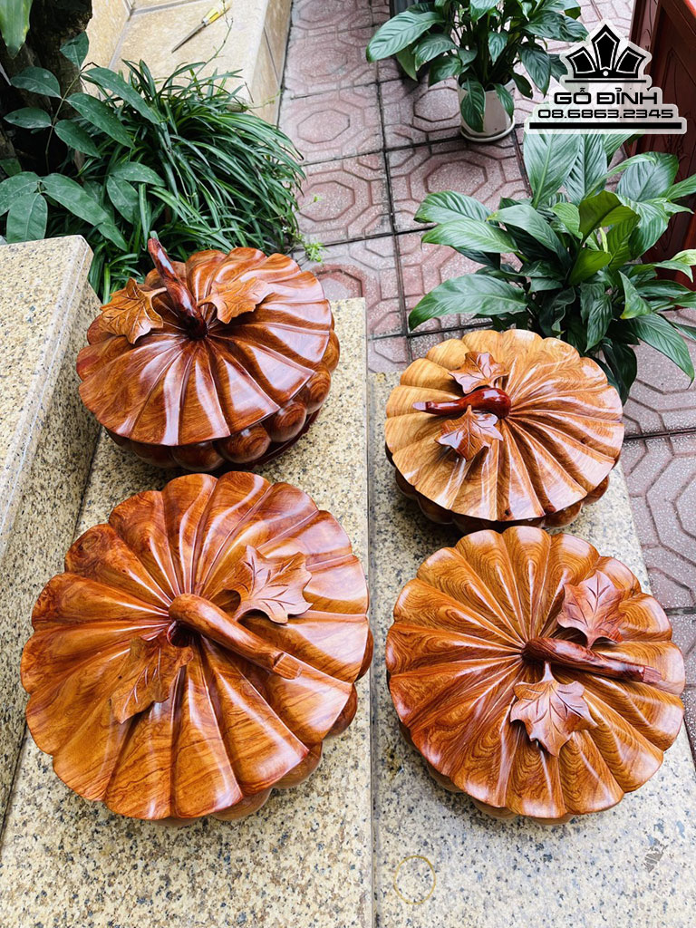 Khay Bí Ngô Đựng Bánh Kẹo Gỗ Hương Việt Cao 19 Đường Kính 30 (cm) 0
