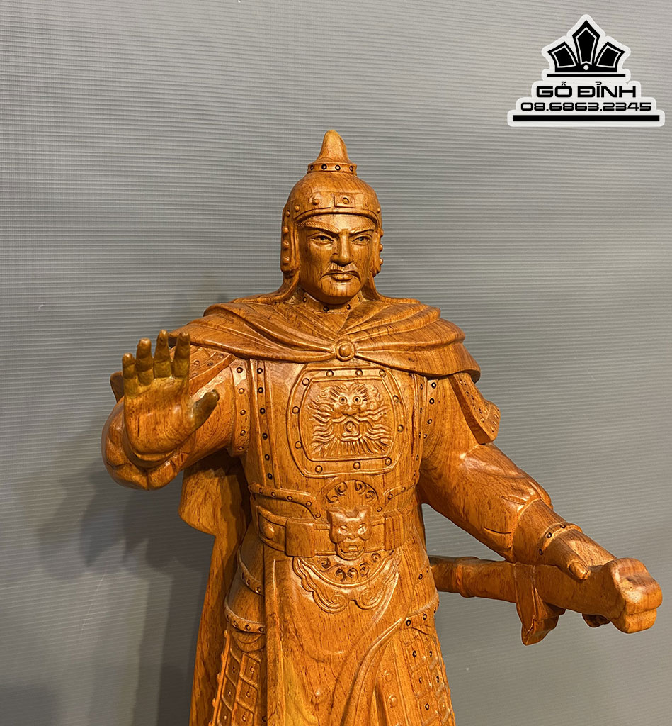 Tượng Hoàng Đế Quang Trung Gỗ Hương Đá Nguyên Khối Cao 70 Ngang 26 Sâu 21 (cm) 1