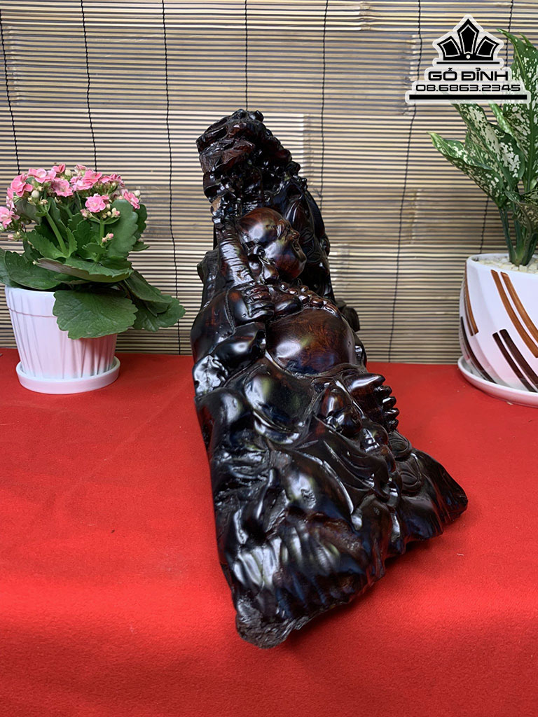 Tượng Phật Di Lặc Ngự Gốc Tùng Gỗ Trắc Cao 27 Ngang 54 Sâu 20 (cm) 1