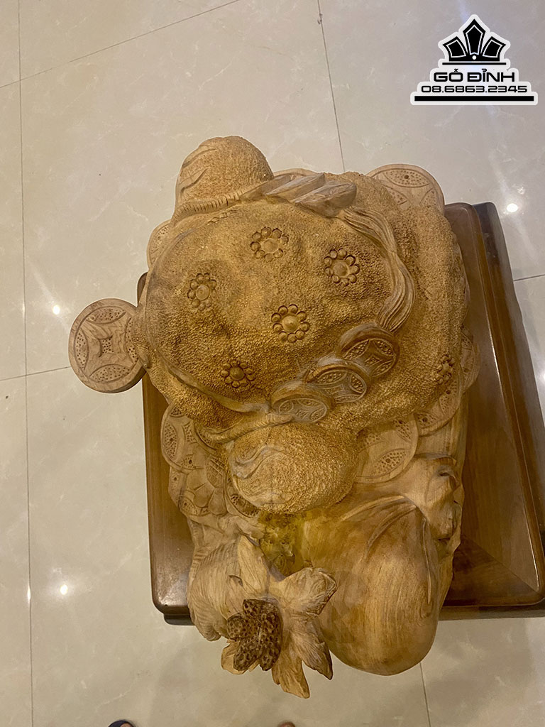 Tượng Cóc Ngậm Tiền Gỗ Ngọc Am Cao 33 Ngang 45 Sâu 30 (cm) 0