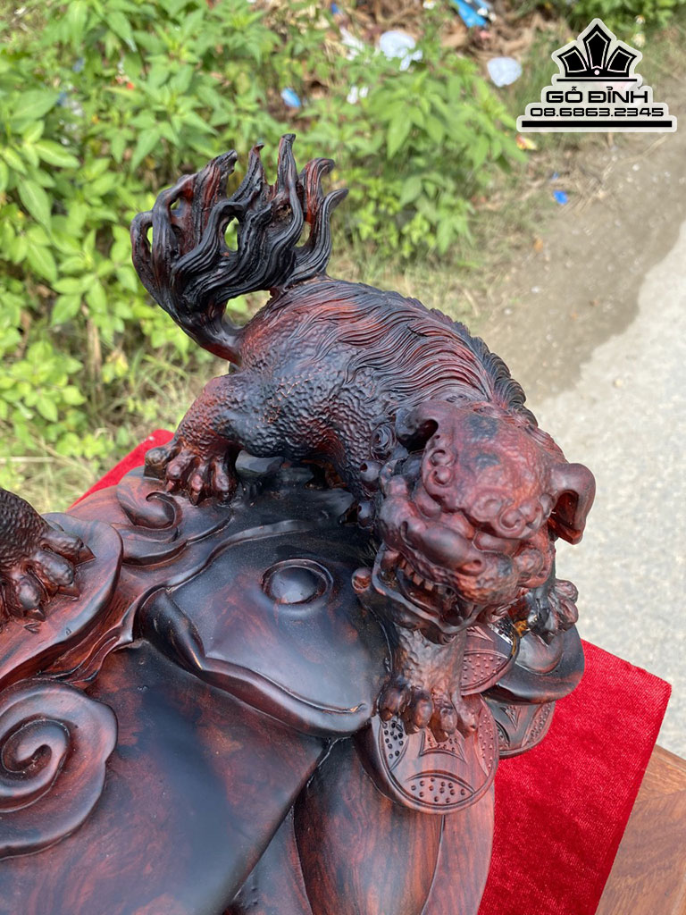 Tượng Tam Lân Vỡn Cầu Gỗ Trắc Nguyên Khối Cao 29 Ngang 63 Sâu 21 Cả Kỷ Cao 38 (cm)8