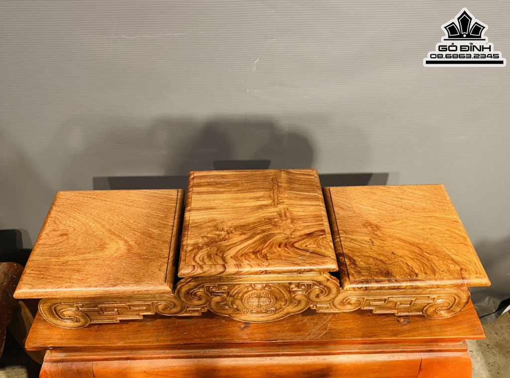 Kỷ Tam Cấp Gỗ Hương Việt Cao 16 Ngang 69 Sâu 22 (cm) 0