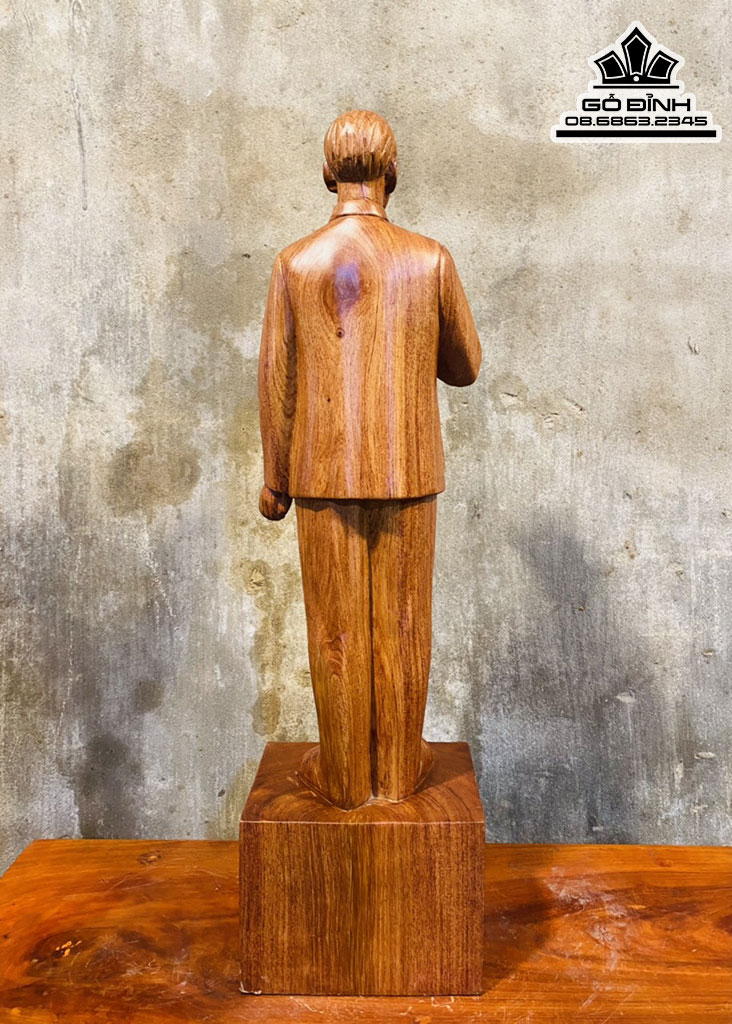 Tượng Bác Hồ Gỗ Hương Nguyên Khối Cao 60 Ngang 16.5 Sâu 13 (cm) 1