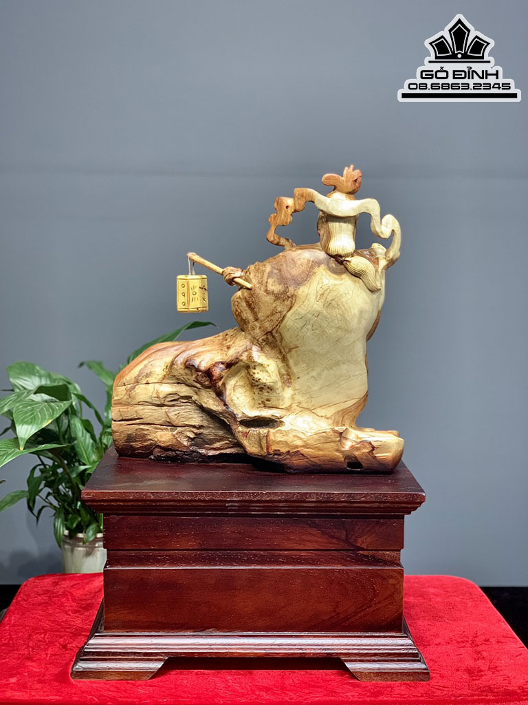 Tượng Hằng Nga Gỗ Nu Hương Cao 54 Ngang 36 Sâu 20 (cm)