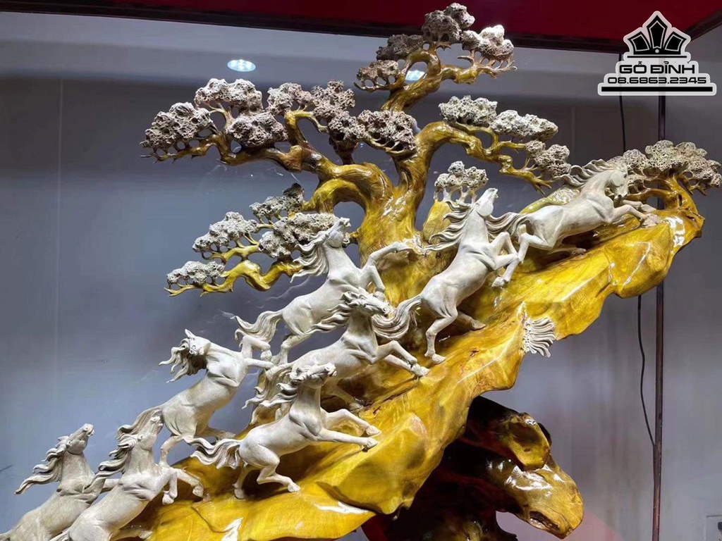 Tượng Bát Mã Gỗ Kim Tơ Nam Cao 140 Ngang 185 Sâu 42 ( cm)