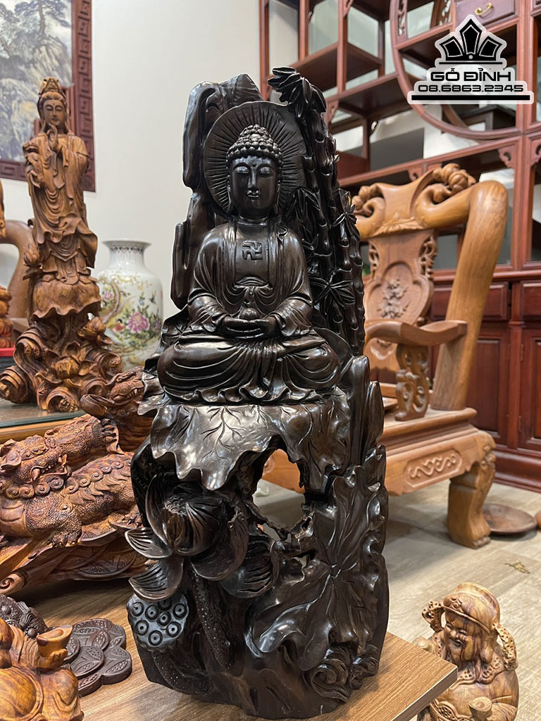 Tượng Phật Quan Âm Nhất Tâm Bái Phật Gỗ Trắc Cao 58 Ngang 28 Sâu 20(cm)