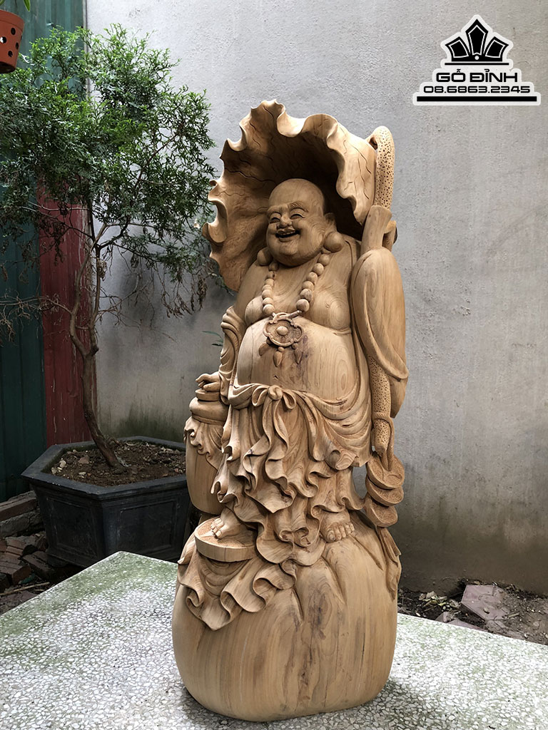 Tượng Phật Di Lặc Đứng Bao Tiền Gỗ Ngọc Am Cao 93 Ngang 37 Sâu 28 (cm)