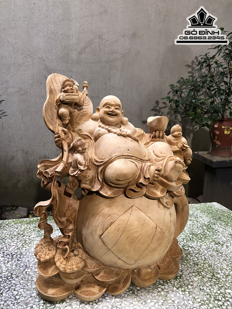 Tượng phật Di Lặc Ngồi Bao Tiền Gỗ Ngọc Am Cao 51 Ngang 43 Sâu 25 (cm)