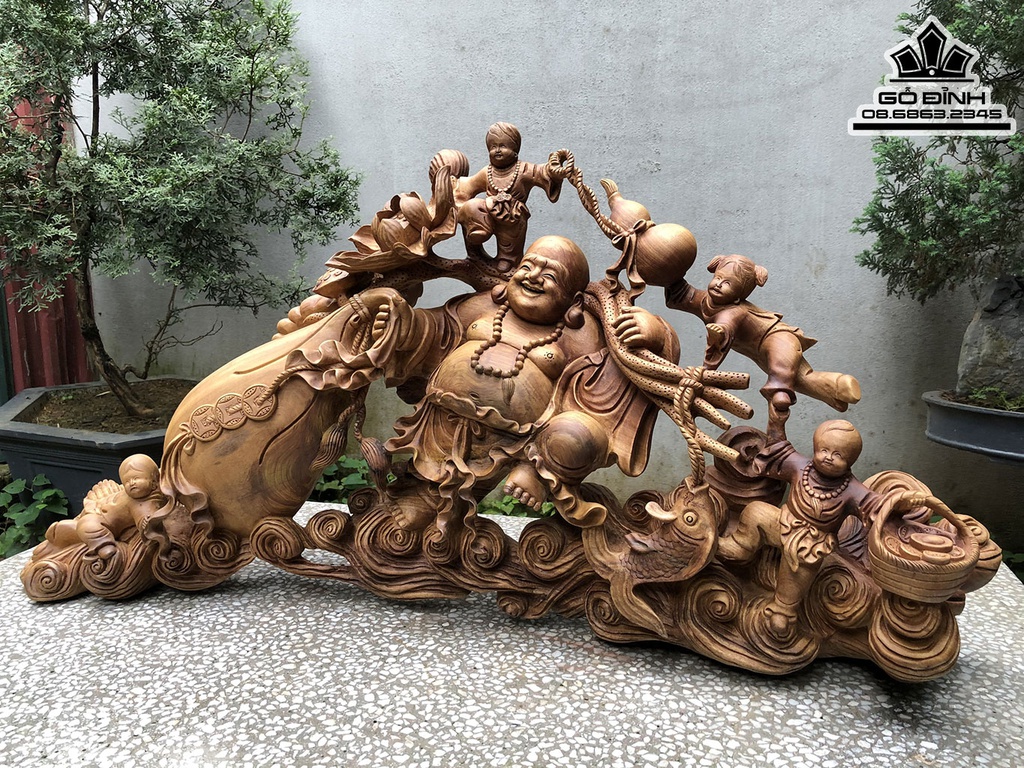 Tượng Phật Di Lặc Kéo Bao Tiền Gỗ Xá Xị Cao 51 Ngang 100 Sâu 30 (cm)