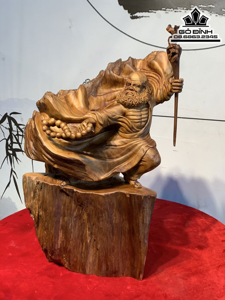 Tượng Đạt Ma Múa Võ Gỗ Ngọc Am Hà Giang Nguyên Khối Cao 42 Ngang 30 Sâu 25 (cm)