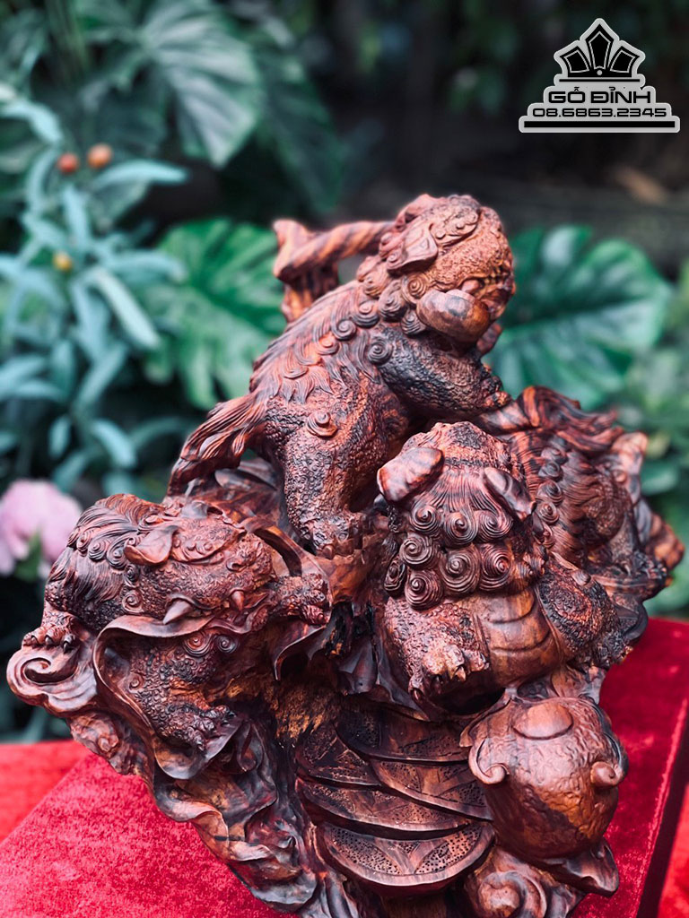 Tượng Tam Nghê Gỗ Sưa Cao 43 Ngang 30 Sâu 28 (cm)