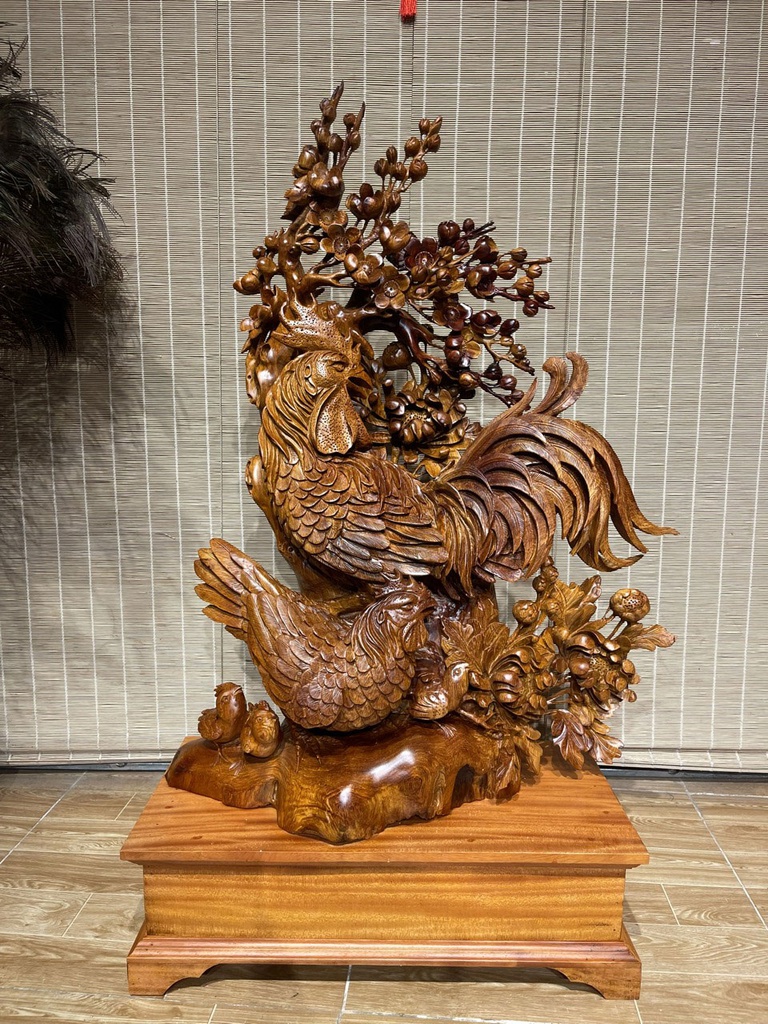 Tượng Gia Đình Gỗ Hương Việt Cao 83 Ngang 63 Sâu 27 Cả Kỷ 100 (cm)