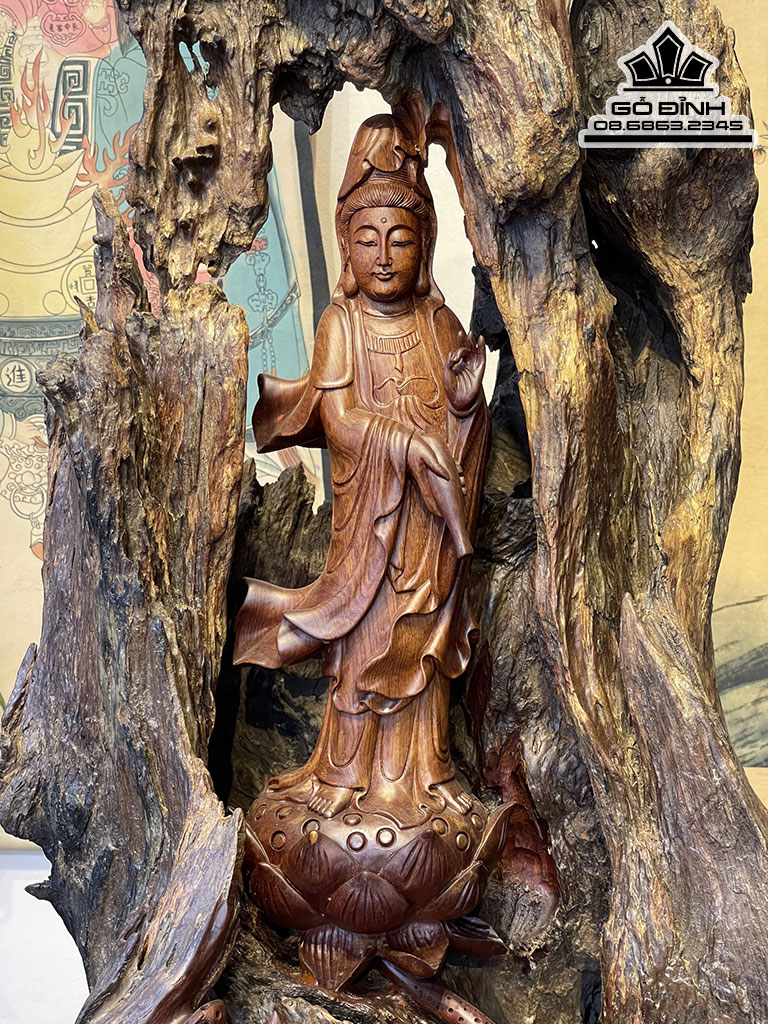 Tượng Quan Âm Gỗ Hương Việt Cao 79 Ngang 48 Sâu 46 (cm)