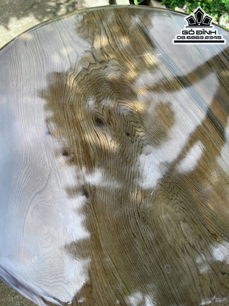Bàn Tròn Gỗ Thủy Tùng Cao 70 Ngang Dày 3 (cm)