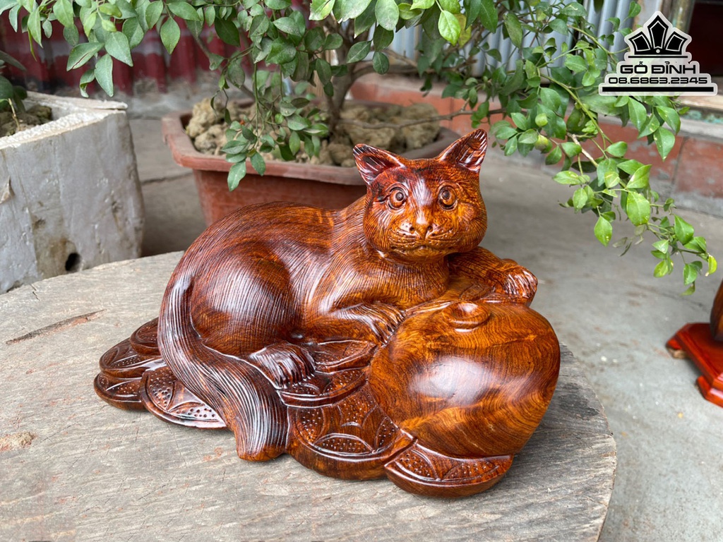 Tượng Mèo Phong Thủy Gỗ Hương Cao 15 Ngang 25 Sâu 19 (cm)