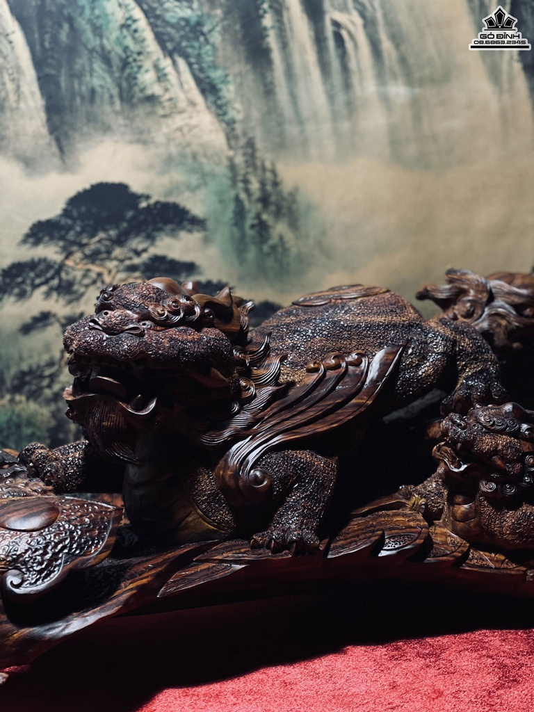 Tượng Tỳ Hưu Mẫu Tử Gỗ Sưa Bắc Cao 25 Ngang 64 Sâu 25  (cm)