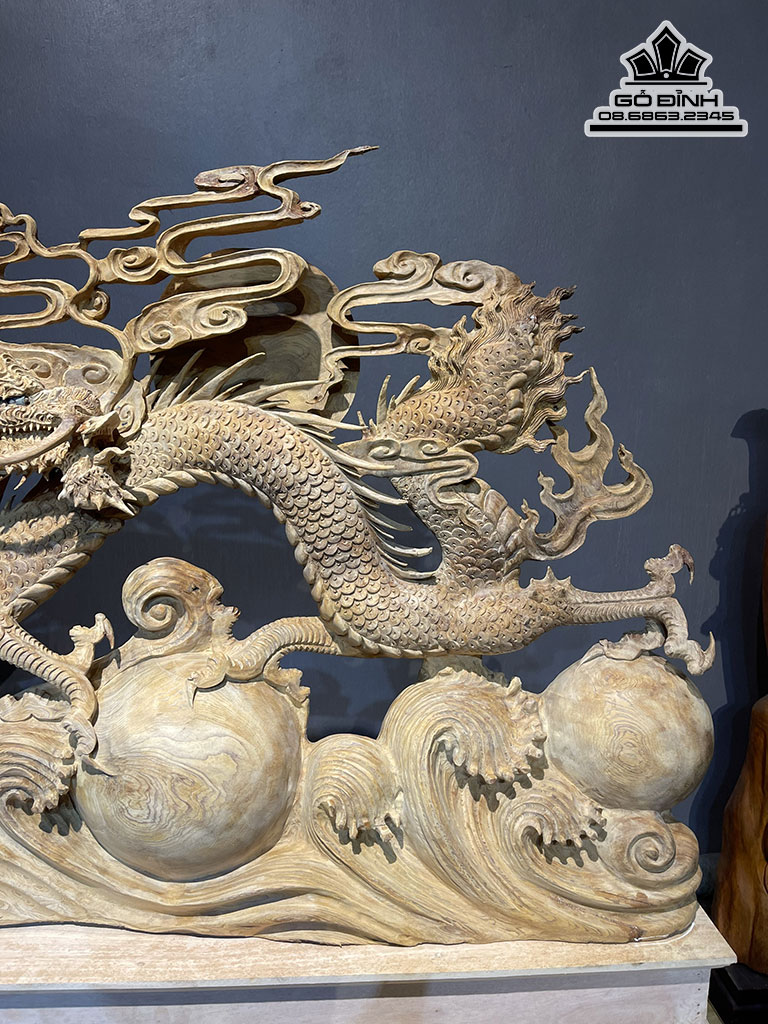 Tượng Nhất Long Nhả Ngọc Gỗ Ngọc Am Cao 95 Ngang 110 Sâu 18 Cao Cả Kỷ 110 (cm)