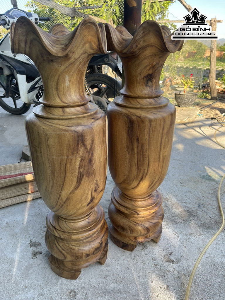 Cặp Lục Bình Gỗ Lim Cao 81 Đường Kính 24 (cm)