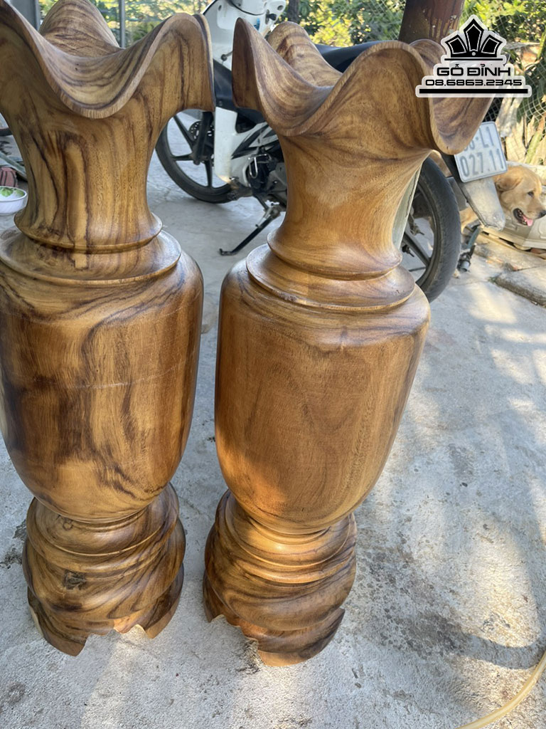 Cặp Lục Bình Gỗ Lim Cao 81 Đường Kính 24 (cm)