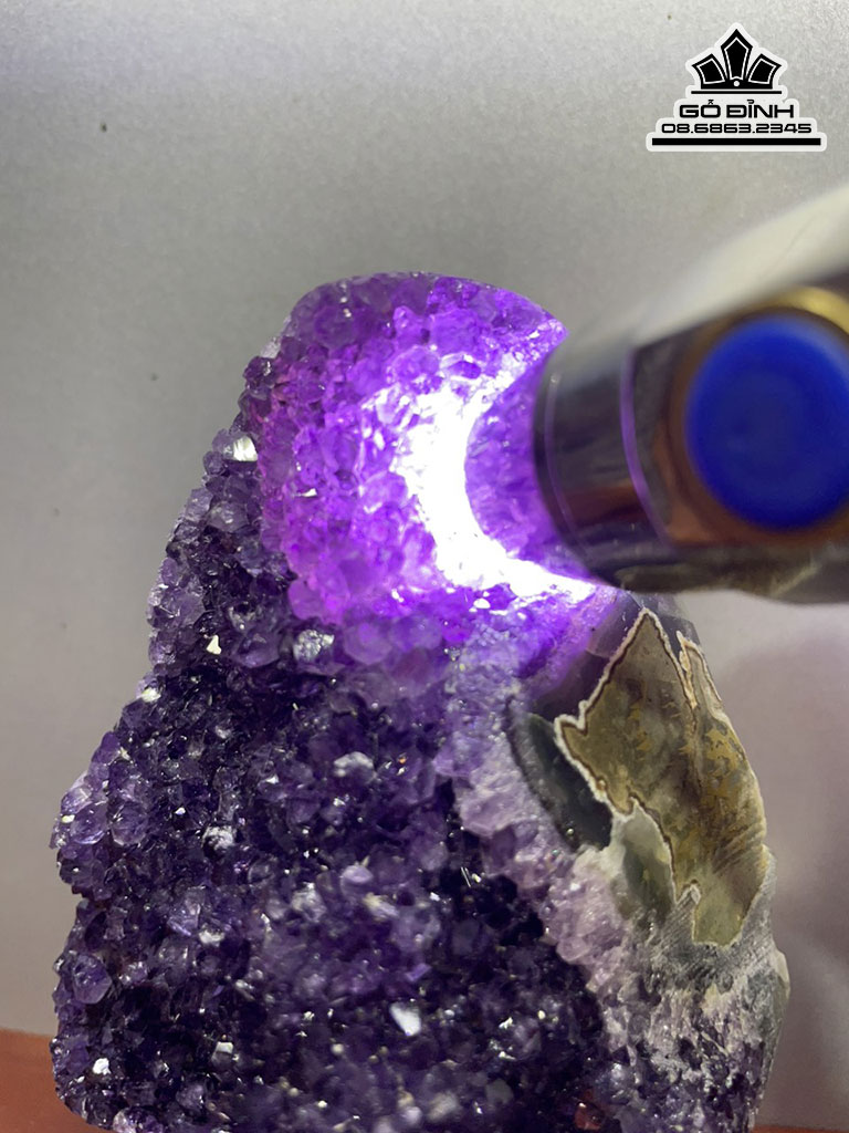 Động Đá Thạch Anh Tím Cao 12 Ngang 10 (cm) 0,7kg