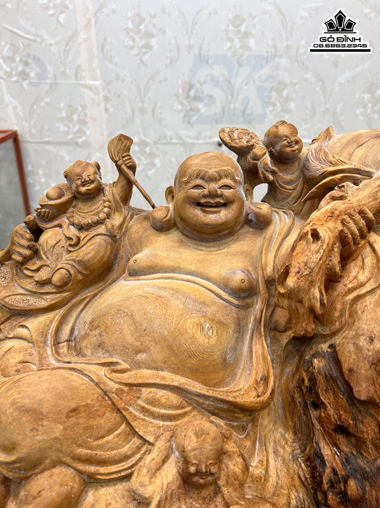 Tượng Phật Di Lặc Gỗ Nu Chun Sụn Ngọc Am Cao 46 Ngang 82 Sâu 35 (cm)