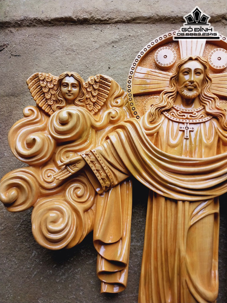 Tượng Chúa Phục Sinh Gỗ Trai Cao 90 Ngang 75 Sâu 12 (cm)
