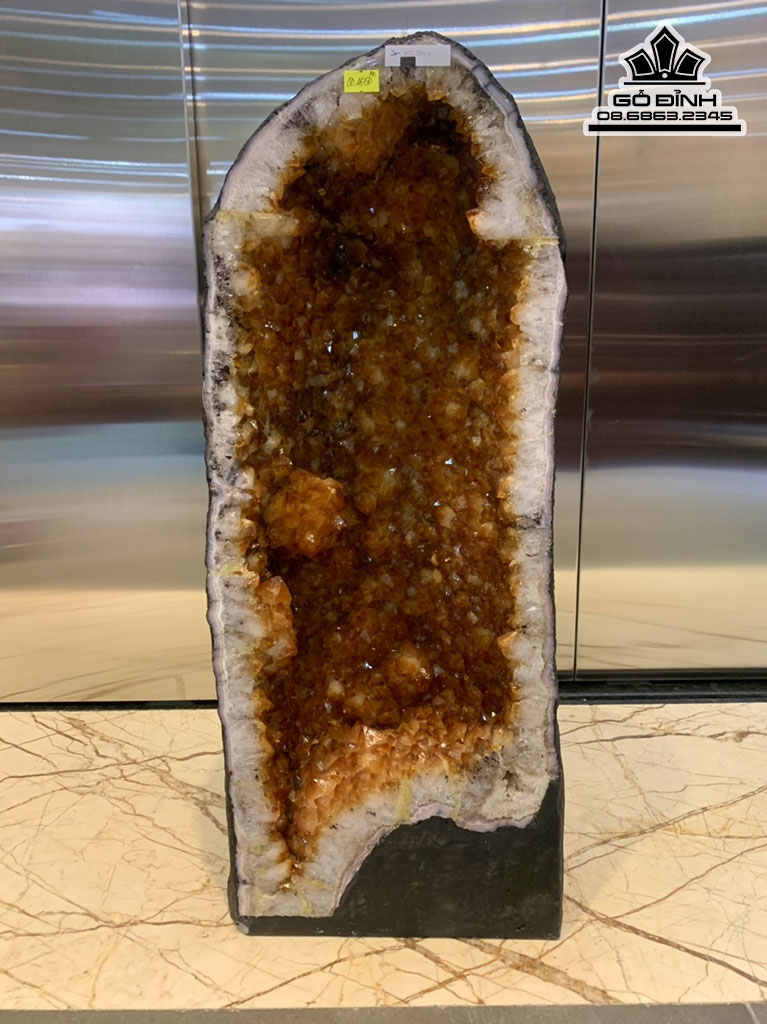 Hang Động Tinh Thể Đá Thạch Anh Vàng Cao 63 Ngang 26 Sâu 25 (cm) 45,38kg