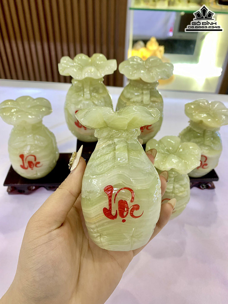 Túi Tiền Phong Thủy Đá Ngọc Onix Cao 10 (cm)