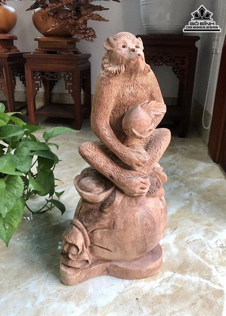 Tượng Khỉ Phong Thủy Gỗ Hương Cao 48 Ngang 24 Sâu 20 (cm)